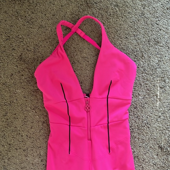 Brand new Savage X Fenty hot pink workout bodysuit - Picture 2 of 8